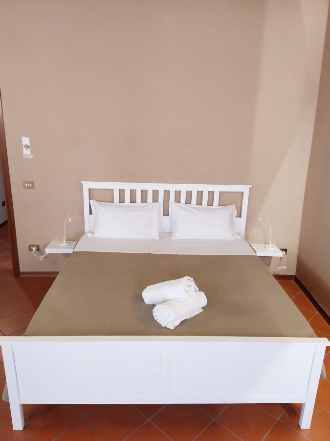 Hotel Carducci 49 à Mantoue Extérieur photo